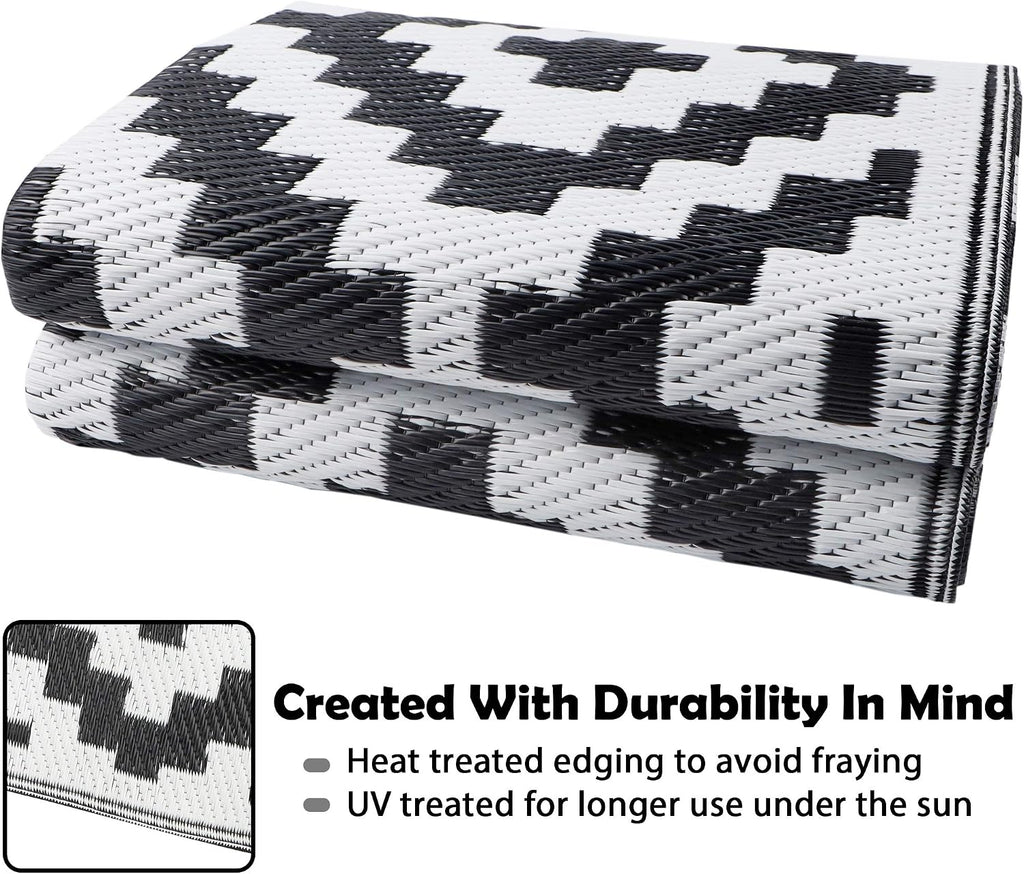 Lattice Reversible Waterproof Outdoor Rug
