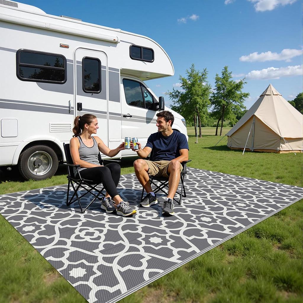 Reversible Waterproof Geometric Outdoor Rug