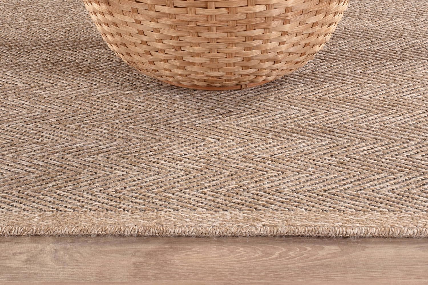 Herringbone Woven Jute Seagrass Rug
