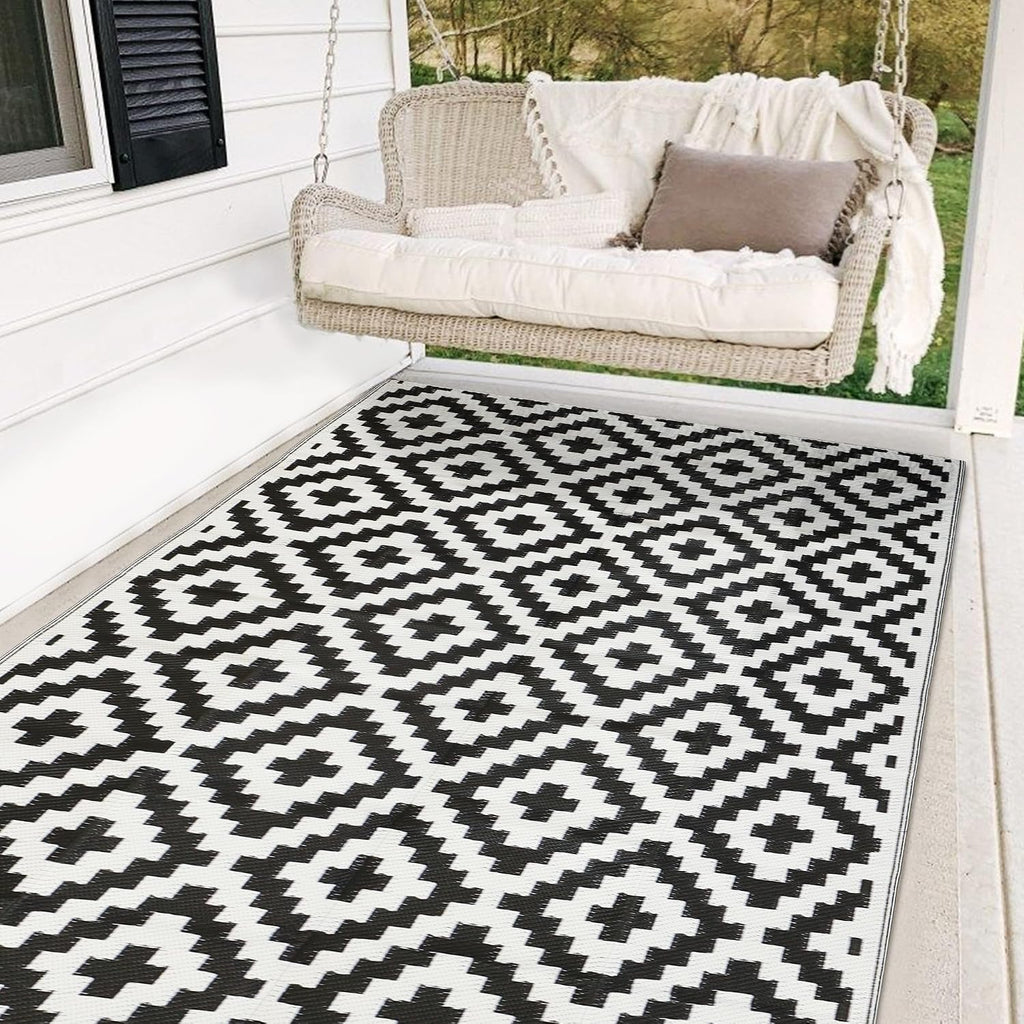 Lattice Reversible Waterproof Outdoor Rug