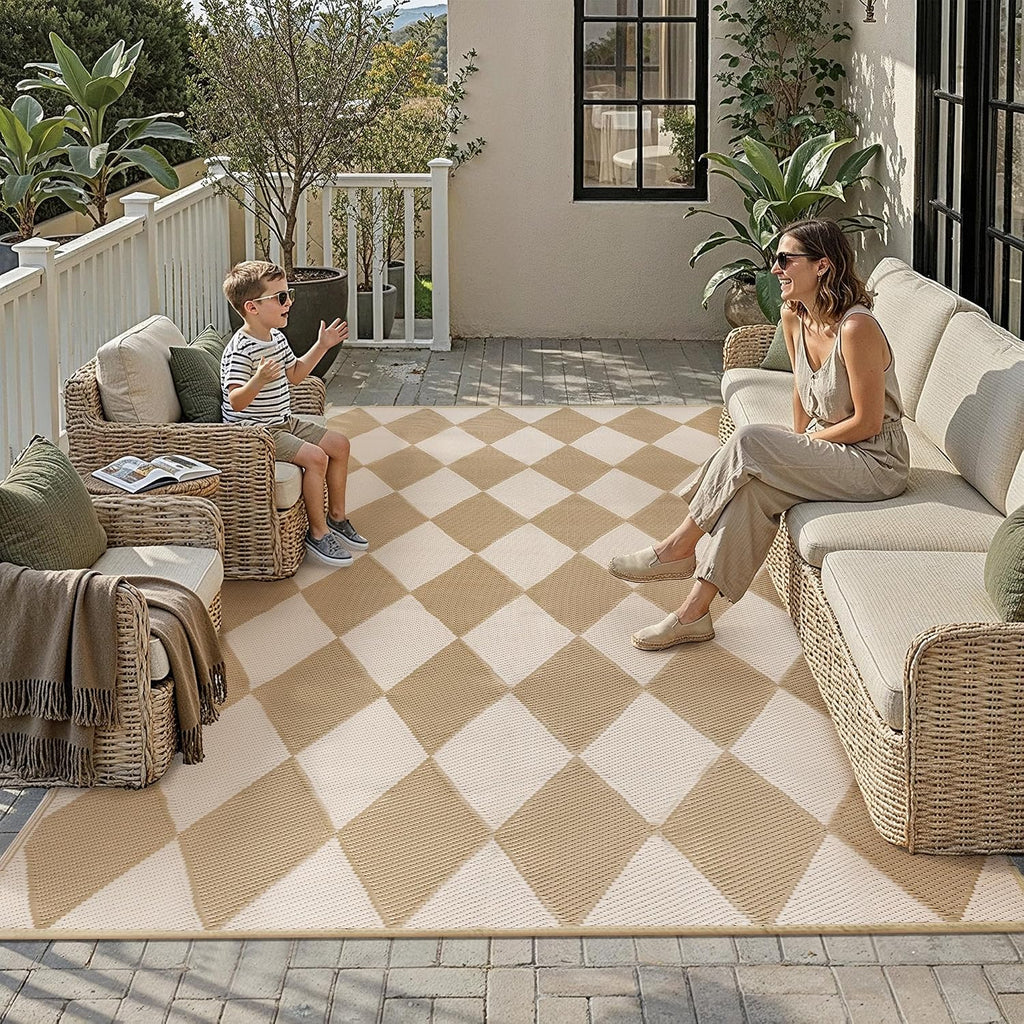 Waterproof Reversible Geometric Outdoor Rug